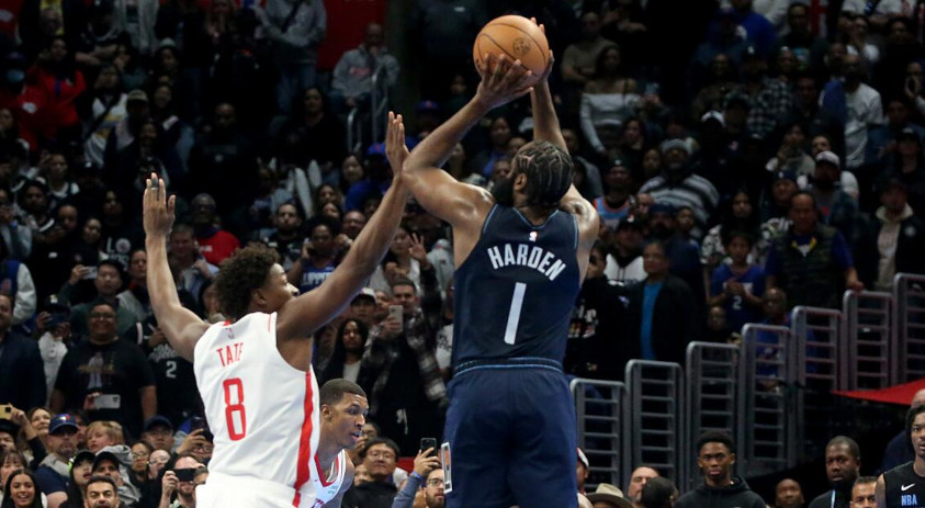 Clippers Broke its Losing Skid, Thanks to Harden’s 4-Point Play